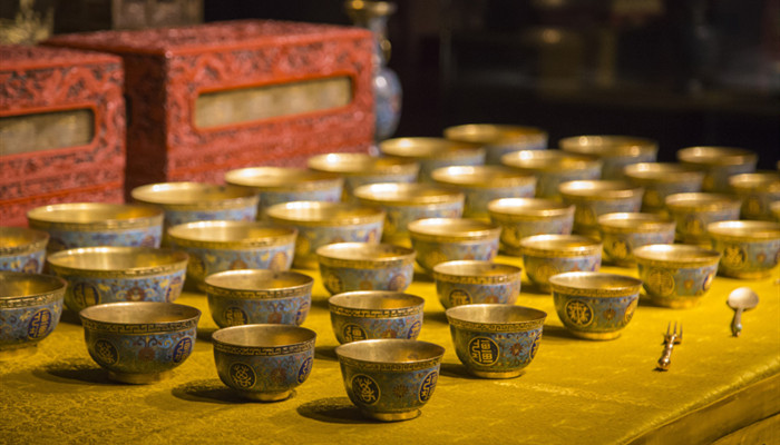 中堂大人相当于现在什么职位 中堂大人是什么官 中堂是什么职位