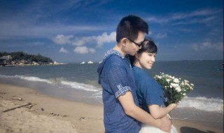 一个男人喜欢女人的表现是什么（一个男人喜欢女人的表现是什么意思）