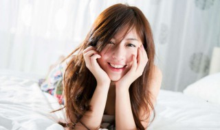 怎样是爱一个女人的表现（怎么表达爱一个女人）
