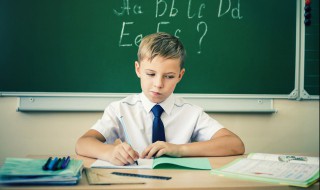 对孩子开学发朋友圈的句子 孩子开学家长发朋友圈的句子