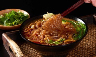 孕妇可以吃酸辣粉么（孕妇可以吃酸辣粉么晚期）