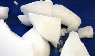 固态二氧化碳有什么作用（固态二氧化碳有什么作用和用途）