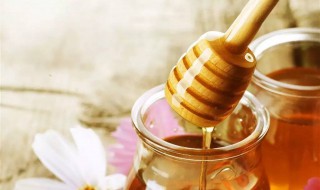 珍珠粉加蜂蜜做面膜有什么作用 珍珠粉加蜂蜜做面膜有什么功效