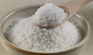盐过了保质期三年了还能吃吗（盐过了3年保质期）