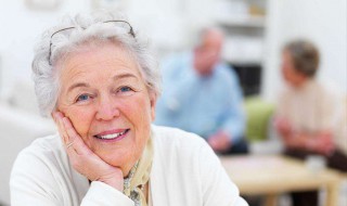 怎样除老年斑（怎样除老年斑6种偏方赶走老年斑）