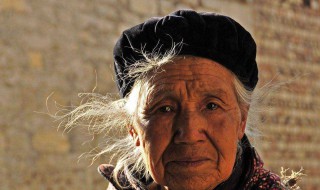 老人去世前的征兆有哪些（老人过世之前有什么征兆）