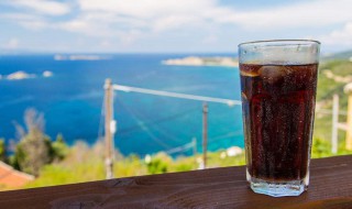 什么是碳酸饮料 什么是碳酸饮料图片