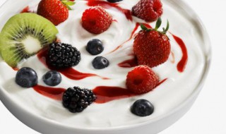 酸奶敷脸的功效与作用 香蕉酸奶敷脸的功效与作用