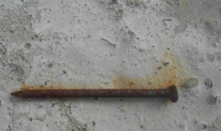 钉子扎脚后怎么处理 钉子扎脚后怎么处理没有出血