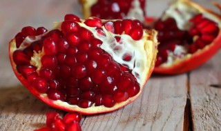 切石榴最快的方法（切石榴最快的方法是）