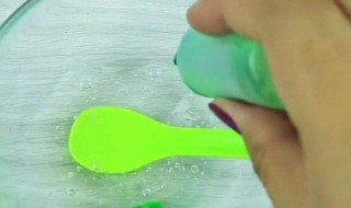 卸妆水晶泥怎么做 卸妆水怎么做成泥