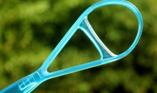 刮舌苔的最佳方法 刮舌苔用什么刮