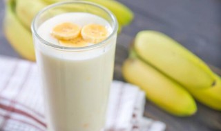 酸奶加香蕉的功效（酸奶加香蕉的功效面膜）