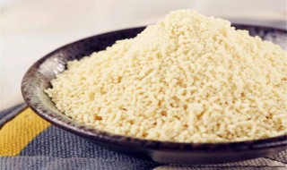 鸡粉和鸡精的区别（家乐鸡粉和鸡精的区别）