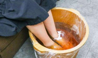 脚底按摩有什么好处（经常做脚底按摩有什么好处）
