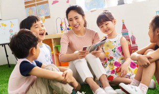 儿童上幼儿园为啥哭（小孩上幼儿园为什么哭）
