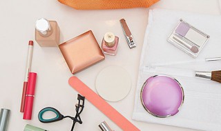 化妆品在夏天怎么存放 化妆品在夏天怎么存放好