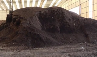 牛粪的用途与经济价值（牛粪对土地的用途）