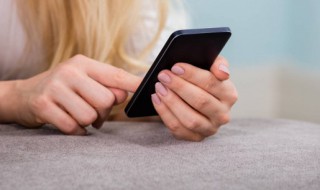 梦见手机摔碎了是什么意思（梦见手机摔碎了是什么意思周公解梦）