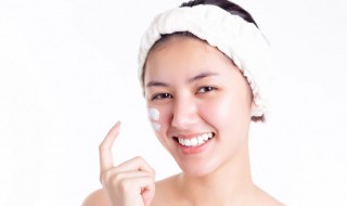 油皮怎么补足水分呢 油皮怎么补足水分呢女生