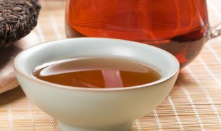壶嘴为什么不能对着人 吃饭时壶嘴为什么不能对着人