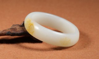 玉鉴别方法 玉石鉴别最简单方法