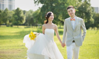 天蝎座男和什么星座最配（天蝎男喜欢什么类型的女生）