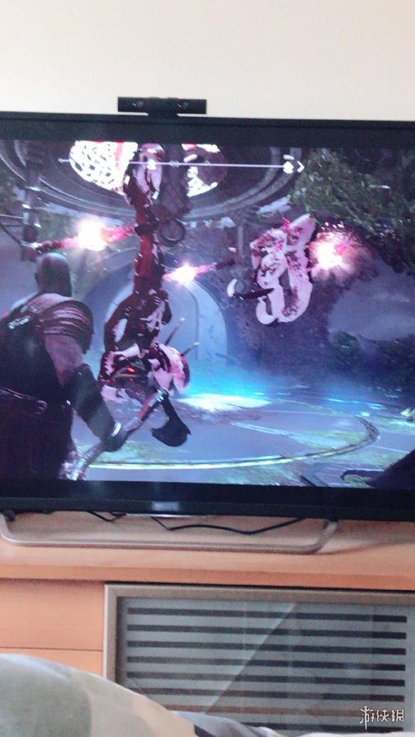 战神4藤蔓一起砍断方法分享 战神4 藤蔓切不断