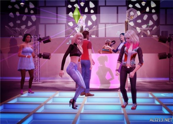 《模拟人生4》同欢共乐女主舞蹈玩法感受分享