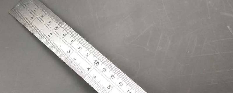 尺子用什么材料做成的 尺子用什么材料做成的好