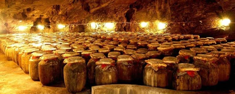 固态发酵酒什么意思 纯粮固态发酵白酒是什么意思