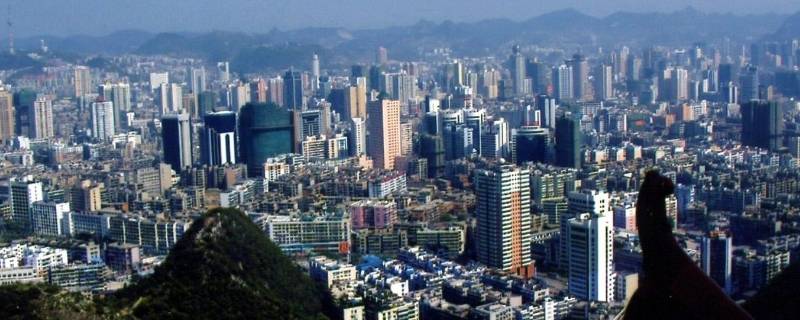 贵阳市海拔高度是多少米（贵阳市海拔约为3600m）