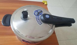 高压锅什么材质的好（高压锅什么材质的好耐用）