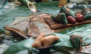 端午节要吃些什么（端午节要吃些什么么书）