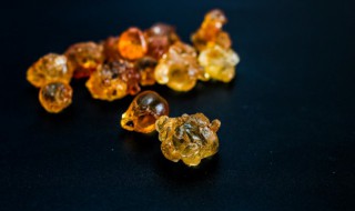 桃胶怎样清洗干净（桃胶怎样清洗干净图解）