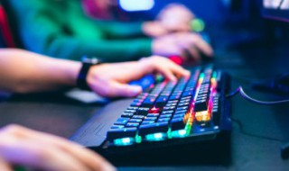 万国觉醒挂机怎么样（万国觉醒有挂吗）