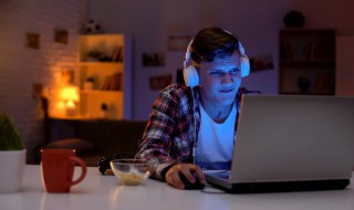 王者荣耀520静态表情礼包怎么获得 王者荣耀静态表情怎么换