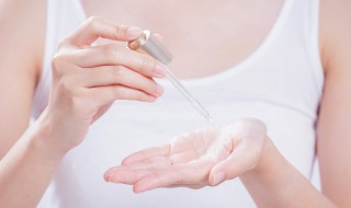 水和精华可以放冰箱吗 精华液放冰箱可以吗