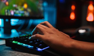 如何设置打王者不接收信息 如何设置打王者不接收信息提示