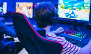 王者荣耀怎么使用白脸币（王者荣耀币如何使用）