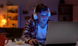 王者荣耀怎么获得看你的了表情包 王者荣耀表情在哪看