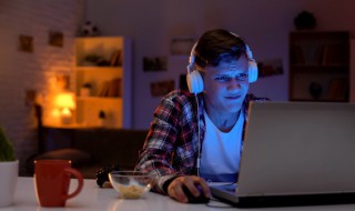 王者荣耀生日系统在哪（王者荣耀生日系统在哪里搞）