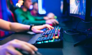 万国觉醒兵怎么快速从田里出来 万国觉醒怎么把兵移动到指定位置