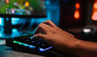 泰拉瑞亚猩红矿在哪挖（泰拉瑞亚熔岩矿在哪挖）