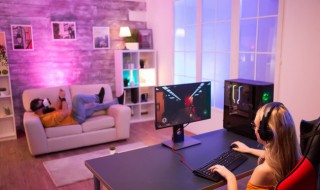 泰拉瑞亚波涌之刃哪里得（泰拉瑞亚波涌之刃怎么得?）